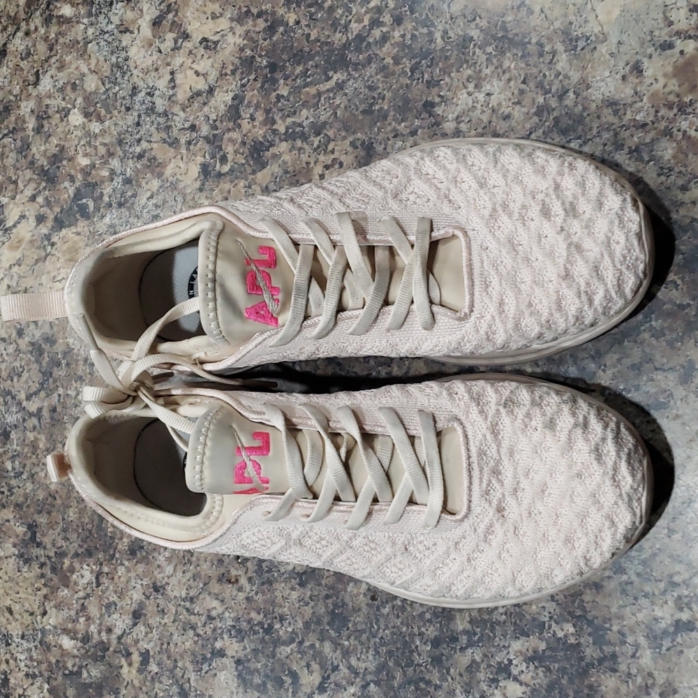 Apl techloom phantom sz 9.5 womens